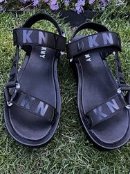 Босоножки DKNY