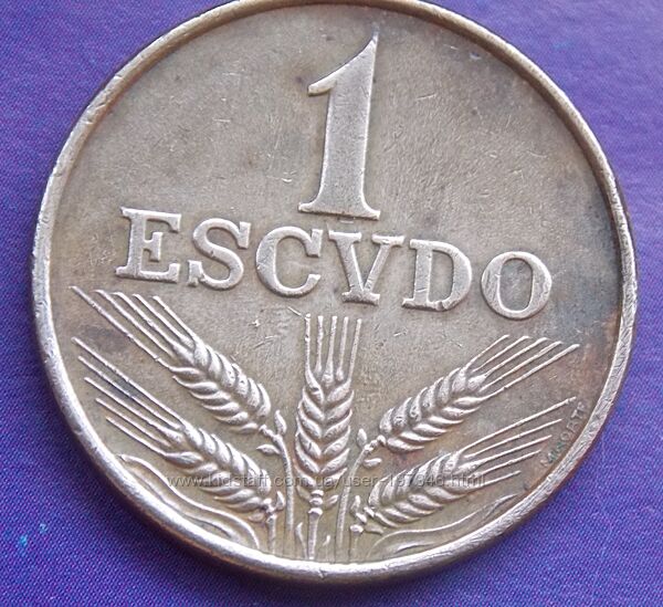 Монета Португалии 1 эскудо