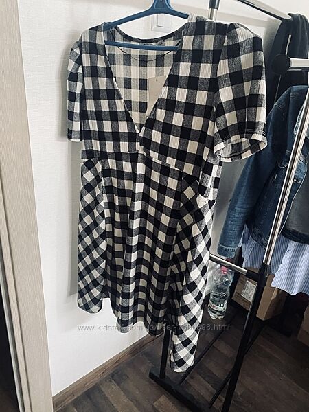Платье Pull and Bear L