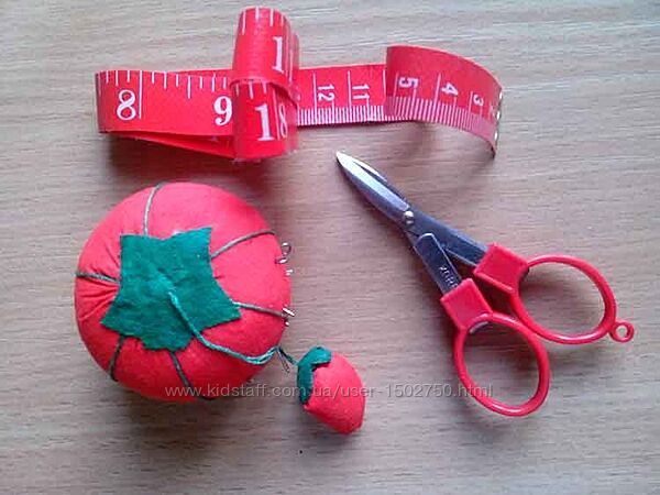 Сантиметровая лента сантиметр швейная, ножницы, игольница Корея