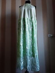 Платье длинное, макси, в пол.