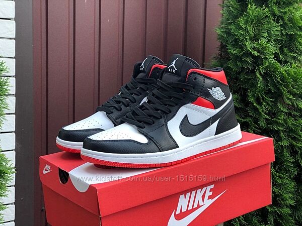 р.42   Мужские хайтопы-кроссовки Nike Air Jordan черно/бело/красные 