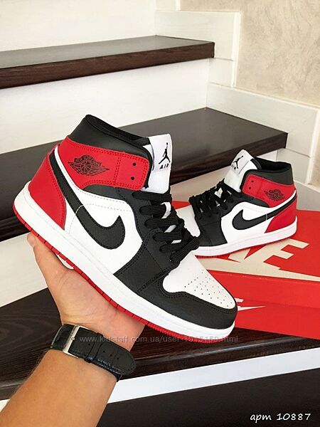 р.42  Мужские кроссовки Nike Air Jordan бело/черно/красные