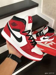 р.41-46  Мужские кроссовки Nike Air Jordan красно/бело/черные 