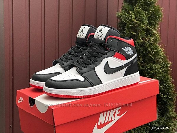 р.41-43   Мужские кроссовки Nike Air Jordan черно/бело/красные  KS 11057