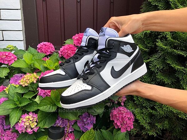 р.36, 41 Стильные хайтопы Nike Air Jordan черно/белые  KS 11223
