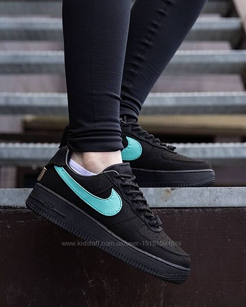 p.36-41  Nike Air Force 1 Low Tiffany & Co