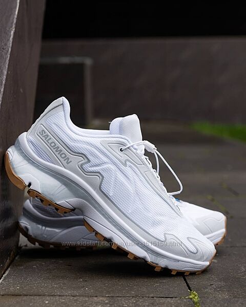 p.42, 43    Salomon XT-Slate White Silver  SL017