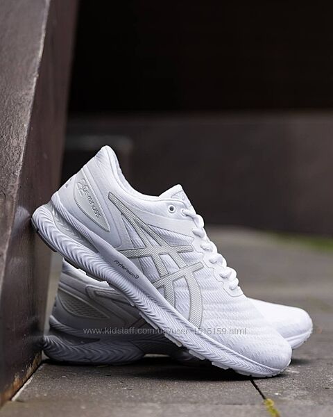 p.41   Asics Gel Nimbus 22 White   AS008