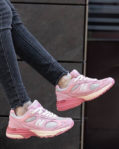 p.39, 40  New Balance 993 х Joe Freshgoods Art Powder Pink  NB084