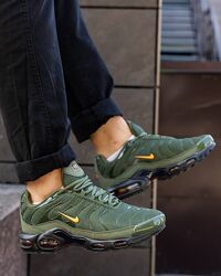 p.41, 42, 45   Nike Air Max Plus Tn Dark Stucco  NK162