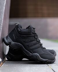 p.41-46  Adidas Terrex Swift R2 Mid Gore-Tex  AD094