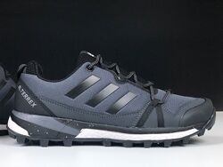 p.40, 42  Adidas Terrex сірі термо  KS 12401