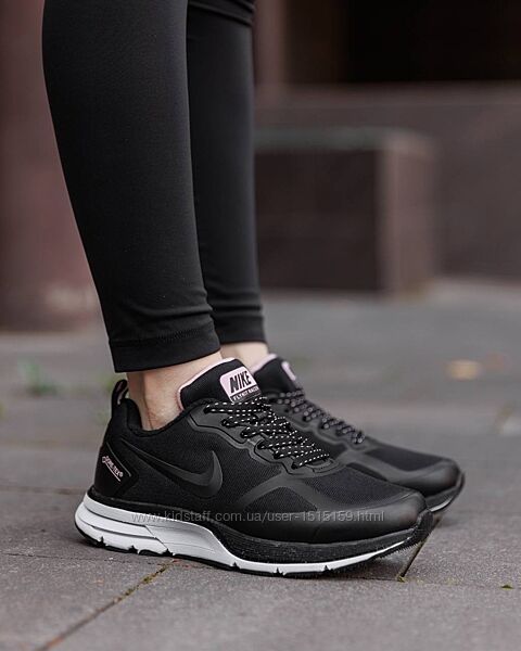 p.36, 37  Nike Gore-Tex Waterproof Black White  NK193
