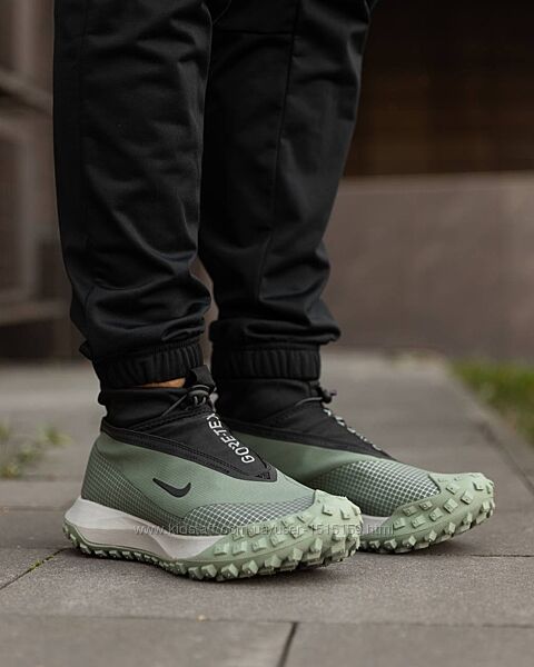 p.40-44 Nike ACG Mountain Fly Gore-Tex Green Black NK207