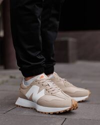 p.40, 42   New Balance 327 Beige White  NB104