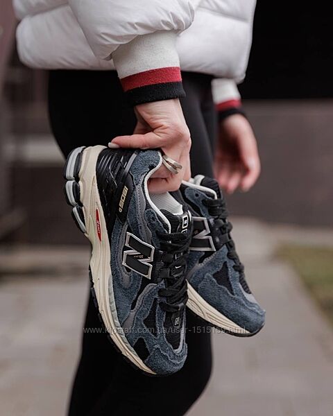 p.36, 40  New Balance 1906D Protection Pack Black Grey  NB114