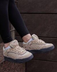 p.38-40  Puma 180 Beige Black  PM024