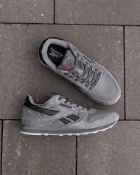 p.41  Reebok Classic Leather Grey Black RB039