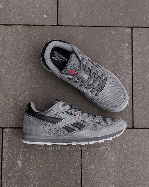 p.41  Reebok Classic Leather Grey Black RB039