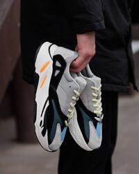 p.41 Adidas Yeezy Boost 700 Wave Runner Solid AD102