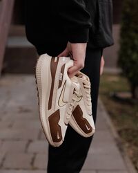 p.40-43  Nike Simple Beige Brown  NK271