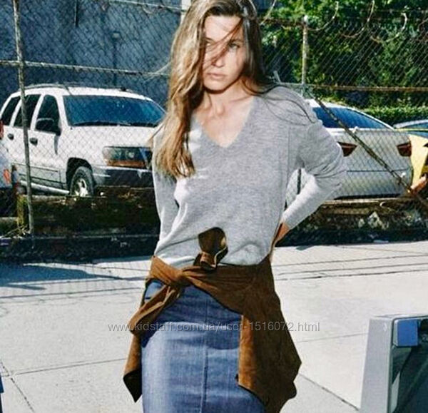 Ніжний шерстяний светр Zara