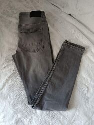 Класні джинси - скіні  Denim H&M. розмір  170 см. будуть на S / M.