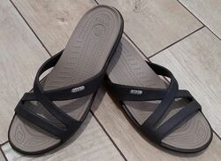 Крокс шлепки женские Crocs сандалии. Размер 41 - 42, W 10, 26 см