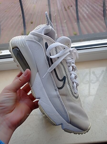 Оригінальні кросівки Nike 38,5 р, 24,5 см 
