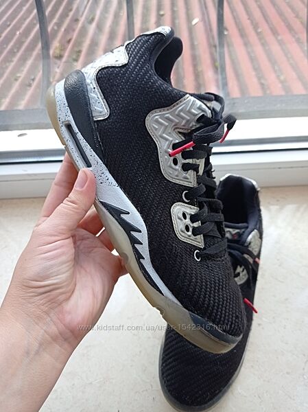 Оригінальні кросівки Nike Jordan 38 р, 24,5 см 