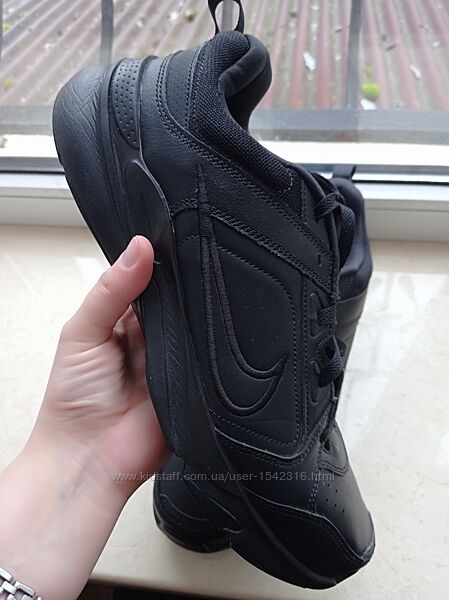 Оригінальні шкіряні кросівки Nike 45 р, 29, 5 см 