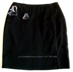  Cтильная юбка мини чёрная с разрезом расшивка бисер пайетки р44 Италия