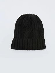    Стильная шапка, тепла шапка, обємна шапка, головні убори 