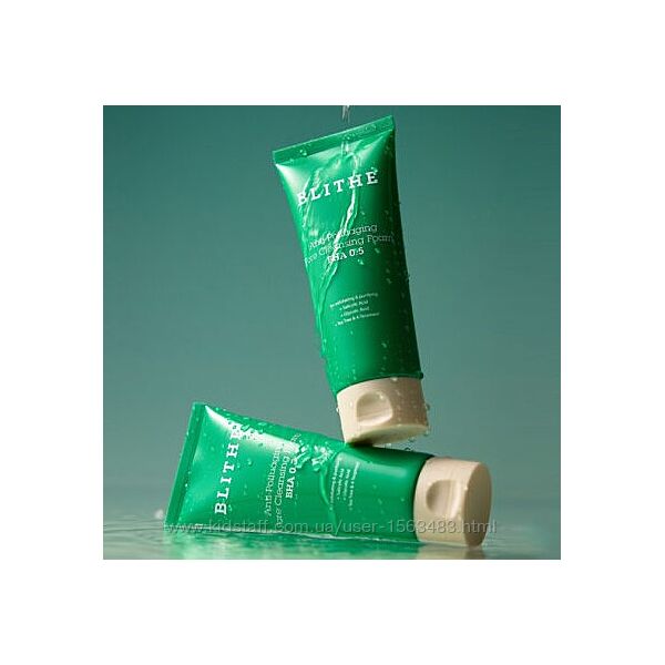 Очищаюча пінка Blithe Anti-Polluaging Pore Cleansing Foam