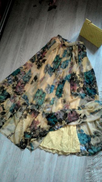 Шикарна довга спідниця