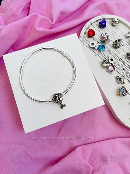 Срібний браслет в стилі пандора