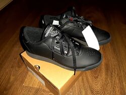 женские черные кроссовки Reebok оригинал 36 размер 37 размер