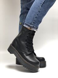 Демісезонні жіночі черевики Dr. Martens MOLLY 36-40