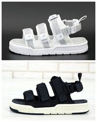 Жіночі босоніжки сандалі New Balance 36-41