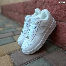 Зимові жіночі кросівки Nike Air Force 1 37-41 Хутро
