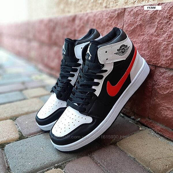 Чоловічі кросівки Nike Jordan 1 Retro 41-45