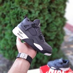 Зимові жіночі кросівки Nike Air Jordan 4 36-41