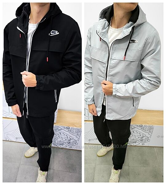 Чоловіча вітровка Nike