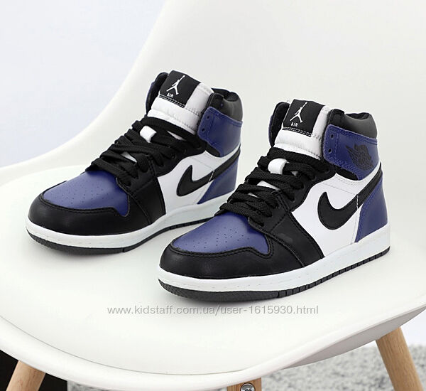 Зимові унісекс жіночі чоловічі кросівки Nike Jordan 1 Retro (36-45) Хутро Арт 13035 Виробник В´єтнам Верх Натуральна шкіра Всередині Хутро Підошва Гума Розміри: 36-45 Ціна 1650 грн