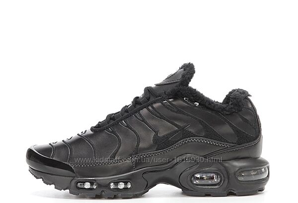 Зимові чоловічі кросівки Nike Air Max TN+ Winter (40-46) Хутро Арт 14192 Виробник В´єтнам Верх Шкіра Всередині Хутро Підошва Піна/Гума Розміри: 40й(25.5см), 41й(26см), 42й(26.5см), 43й(27,5см), 44й(28,5см), 45й(29см), 46й(29,5см)
