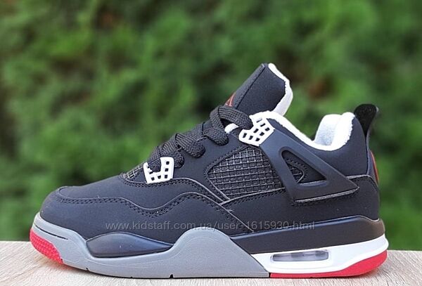 Зимові жіночі кросівки Nike Air Jordan 4 Retro PSG Paris Saint Germain (36-41) Арт 4024 Виробник В´єтнам Верх Нубук Всередині Хутро Підошва Гума Розміри 36й(23см), 37й(23,5см), 38й(24см), 39й(24,5см), 40й(25,5см), 41й(26см)