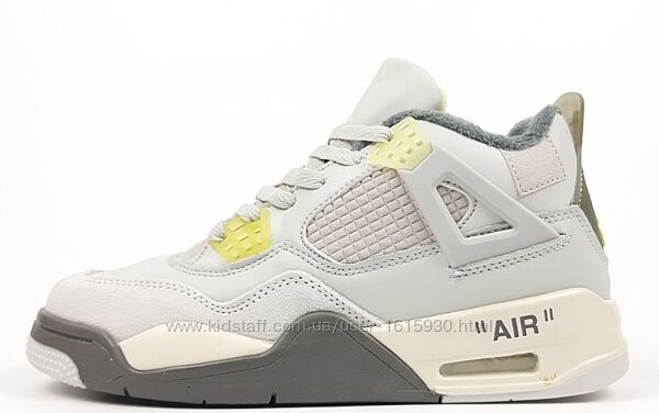 Зимові жіночі кросівки Nike Air Jordan 4 (36-41) Арт 4214 Виробник В´єтнам Верх Шкіра/Замш Всередині Хутро Підошва Гума Розміри 36й(22,5см), 37й(23см), 38й(23,5см), 39й(24,5см), 40й(25см), 41й(25,5см) Маломірні
