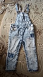 Модный детский джинсовый комбинезон nextнекст для девочки 4-5 лет