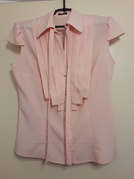 Продам красивую розовую блузку berdtoni, б/у, р.48